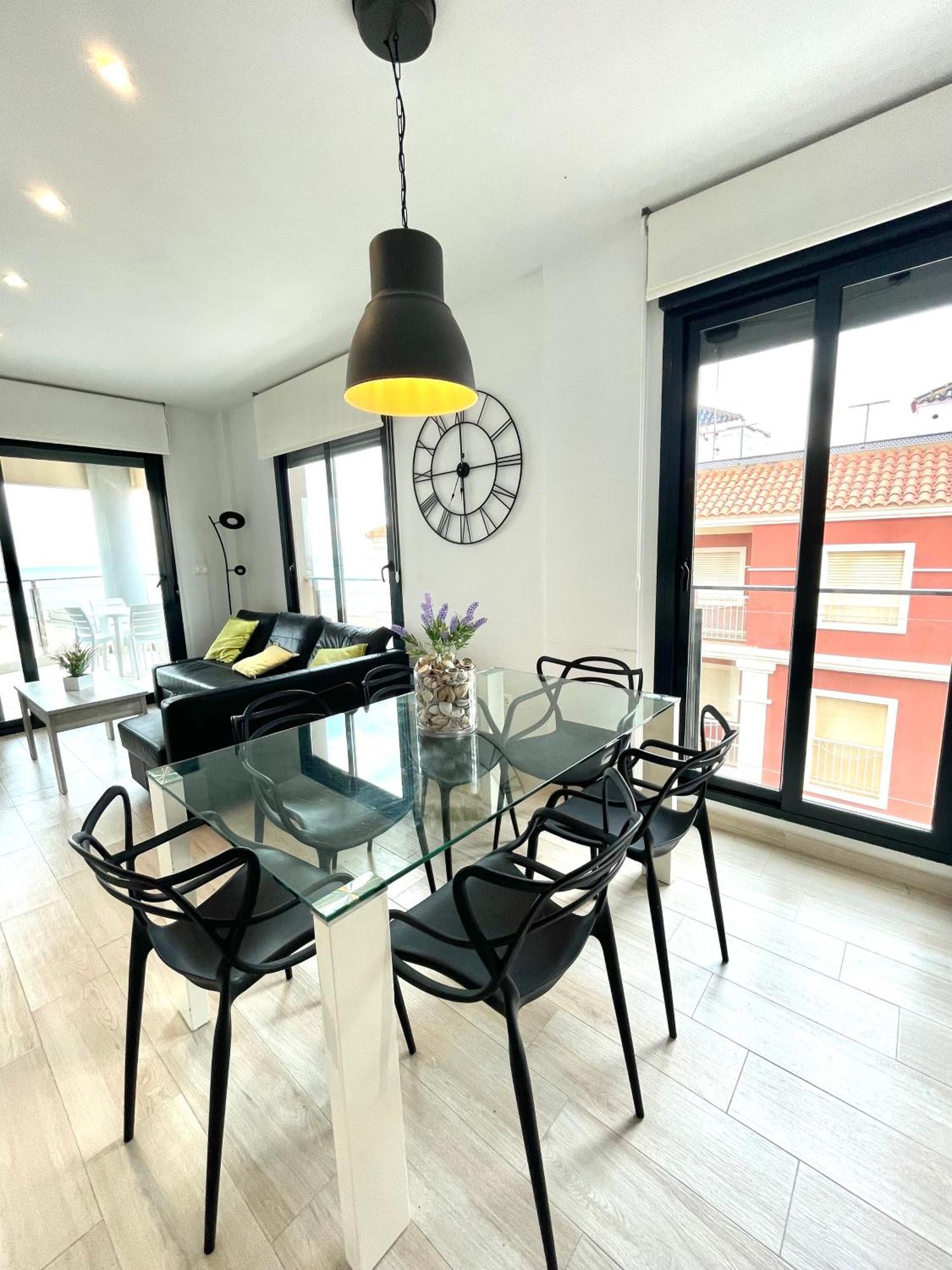 Luxury And Modern Beach Apartment With Sea Views Torre La Mata Exterior foto